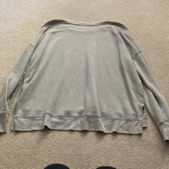 Mint greenish crewneck - Picture 2 of 2